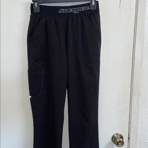 Sketchers scrub bottoms. Size XS. Wide leg.